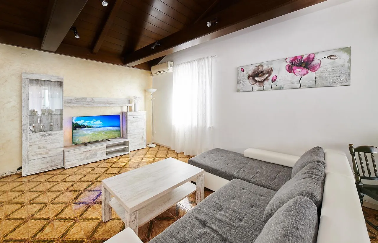 Apartments Gvarda Umag